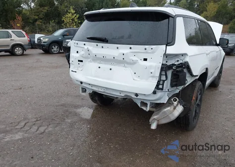 2024 Jeep Grand Cherokee L Altitude 4X4 z USA, uszkodzony, nr VIN 1C4RJKAG2R8560399